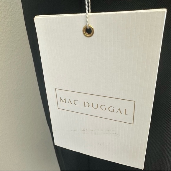 MAC DUGGAL One-Shoulder Floral Appliqué Midi-Dress - Picture 14 of 16